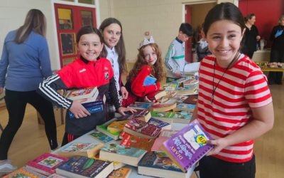 4th Class enjoying the Book Fair